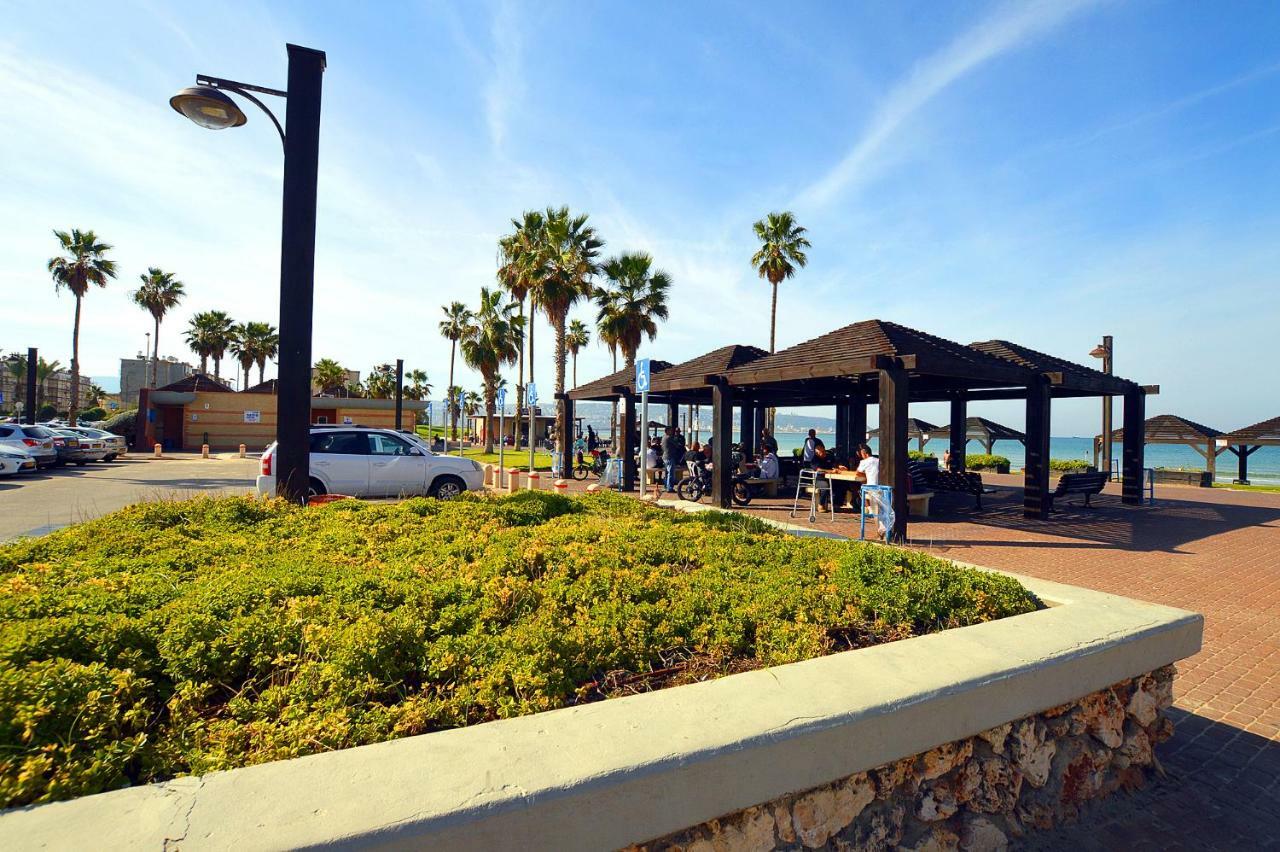 Road To The Beach Apartment By Domik Haifa Exterior photo